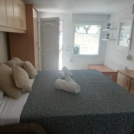 Amoblada, Bano Privado * Benissa